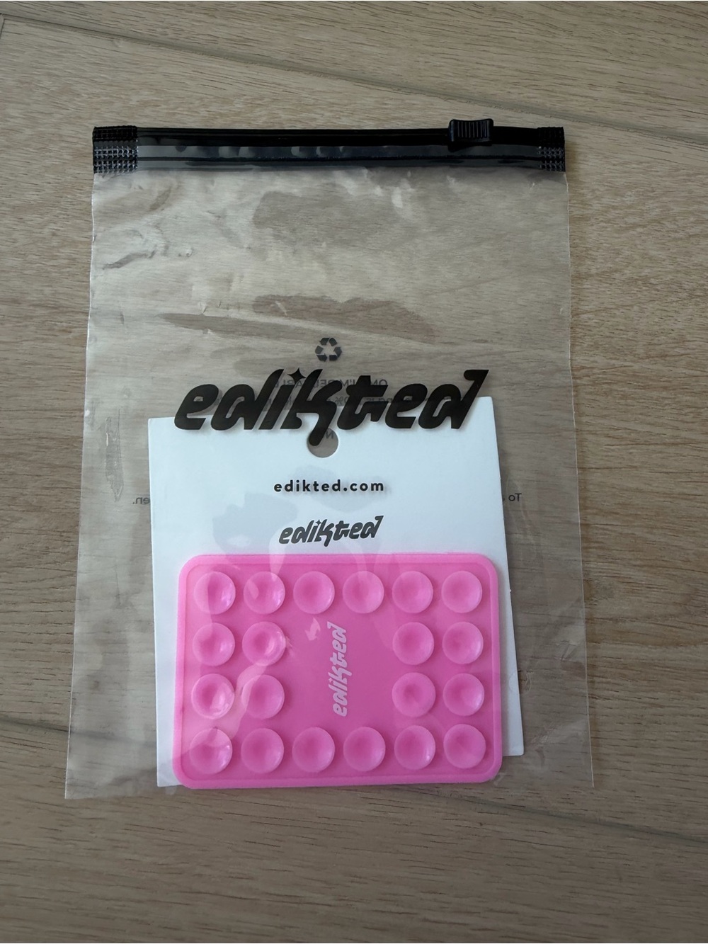 Edikted Pink Octobuddy Silicone Suction Phone Holder